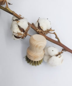 brosse casserole laiton